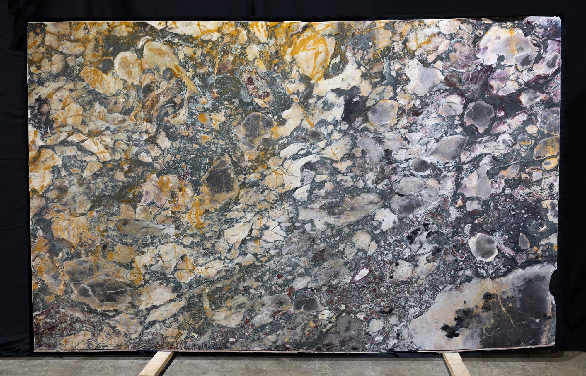 Breccia De Vendome