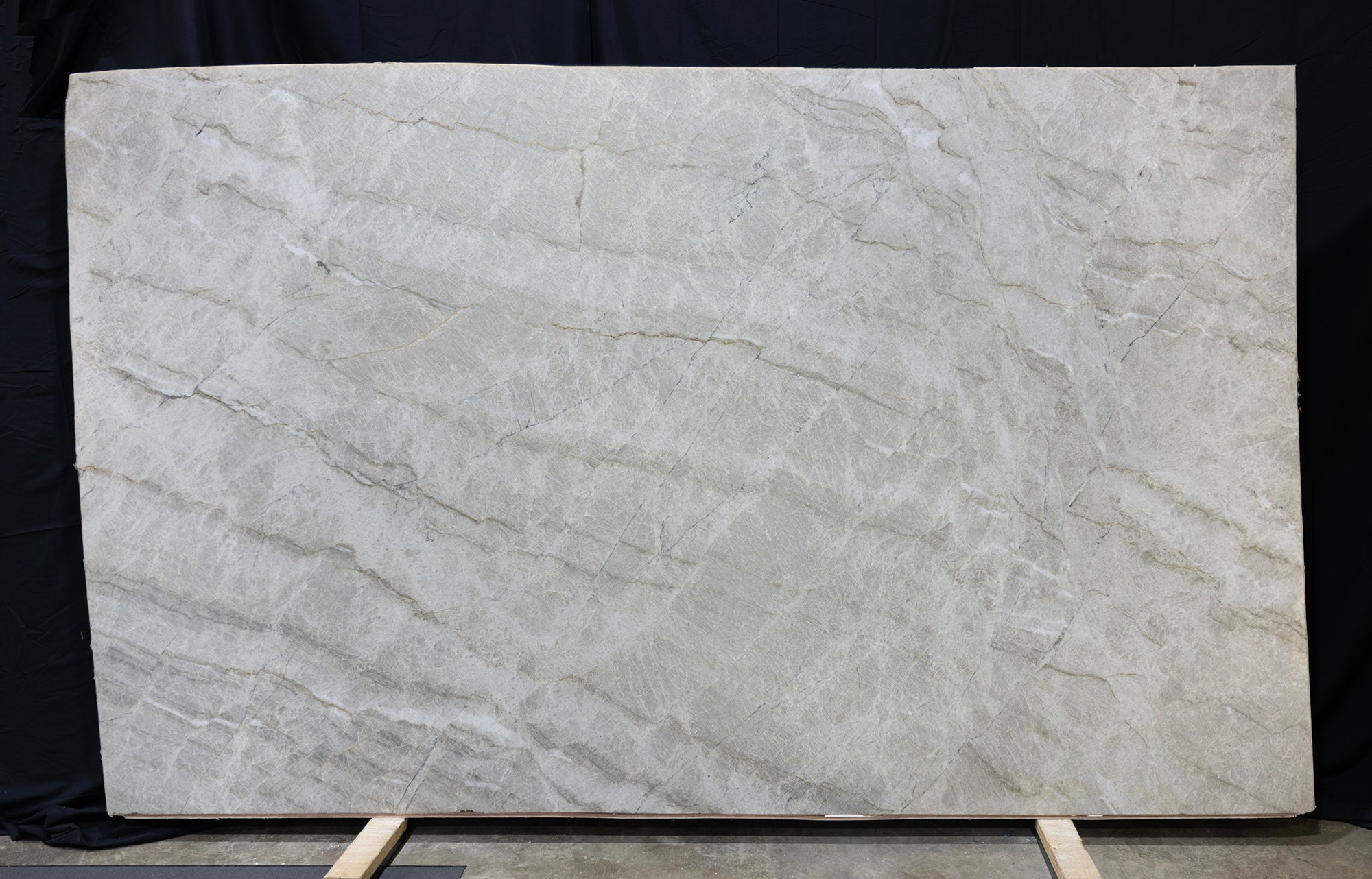 Allure - Quartzite