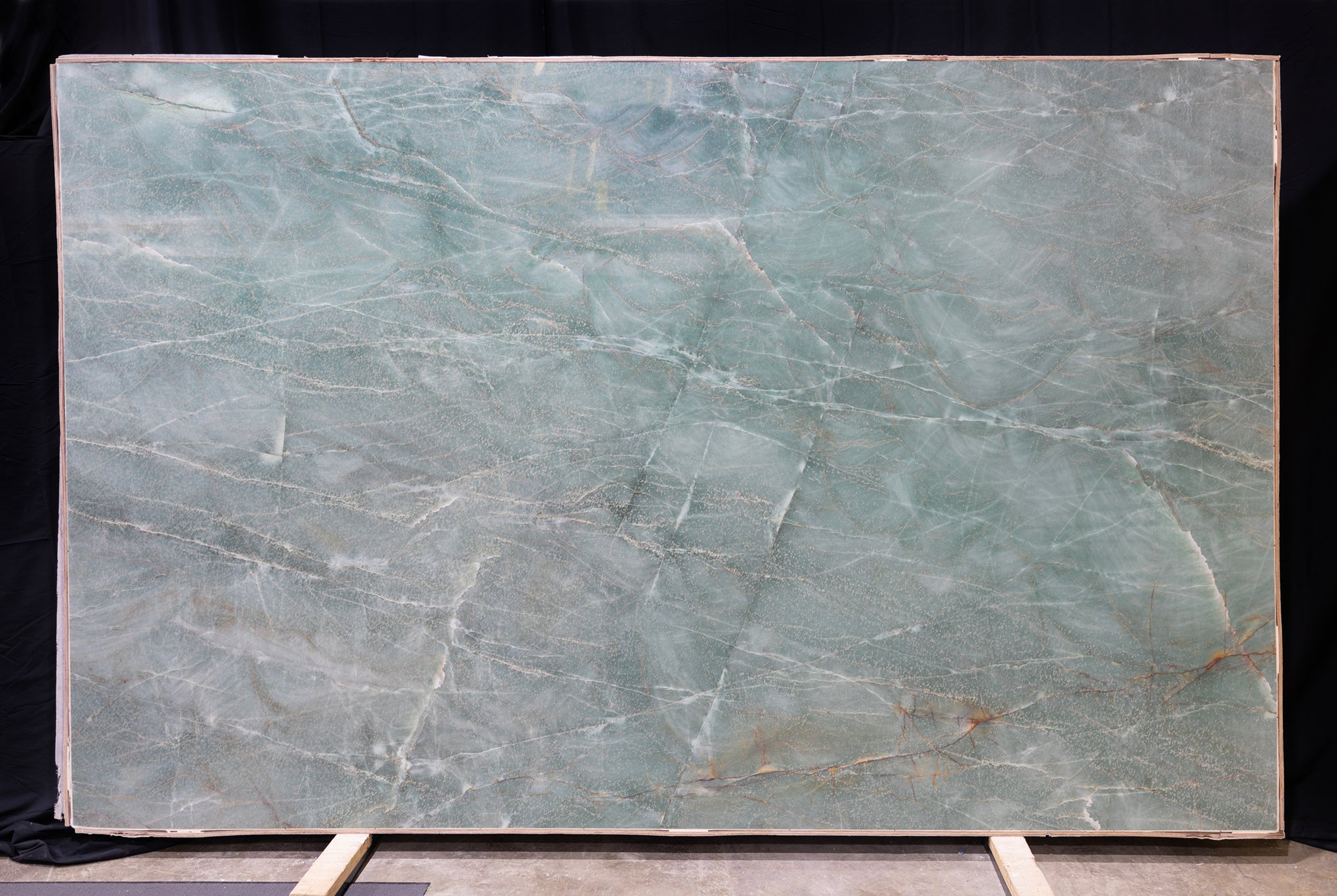 Emerald - Quartzite