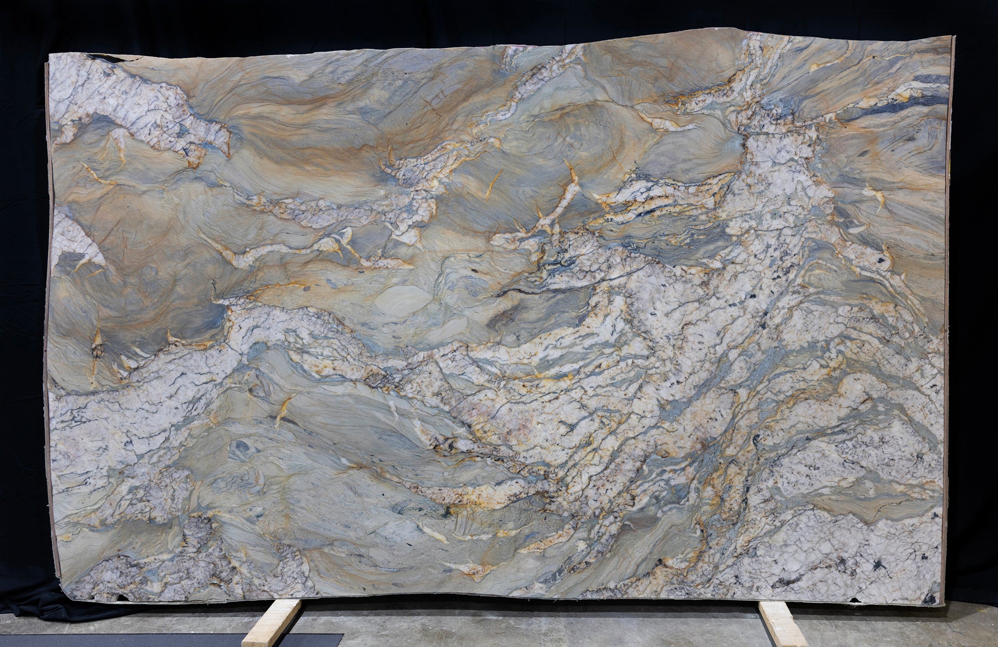 Fusion Light - Quartzite