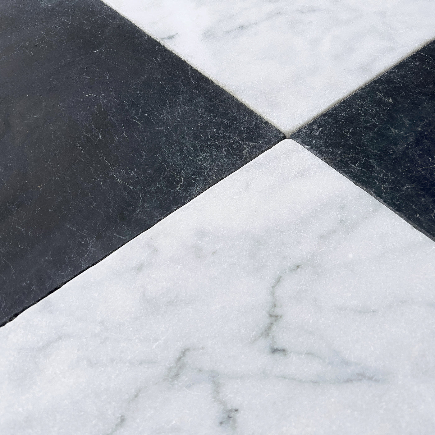 Venetian White - Tumbled